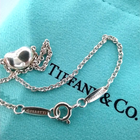 Tiffany & Co. Elsa Peretti Bean design Bracelet - Picture 3 of 6